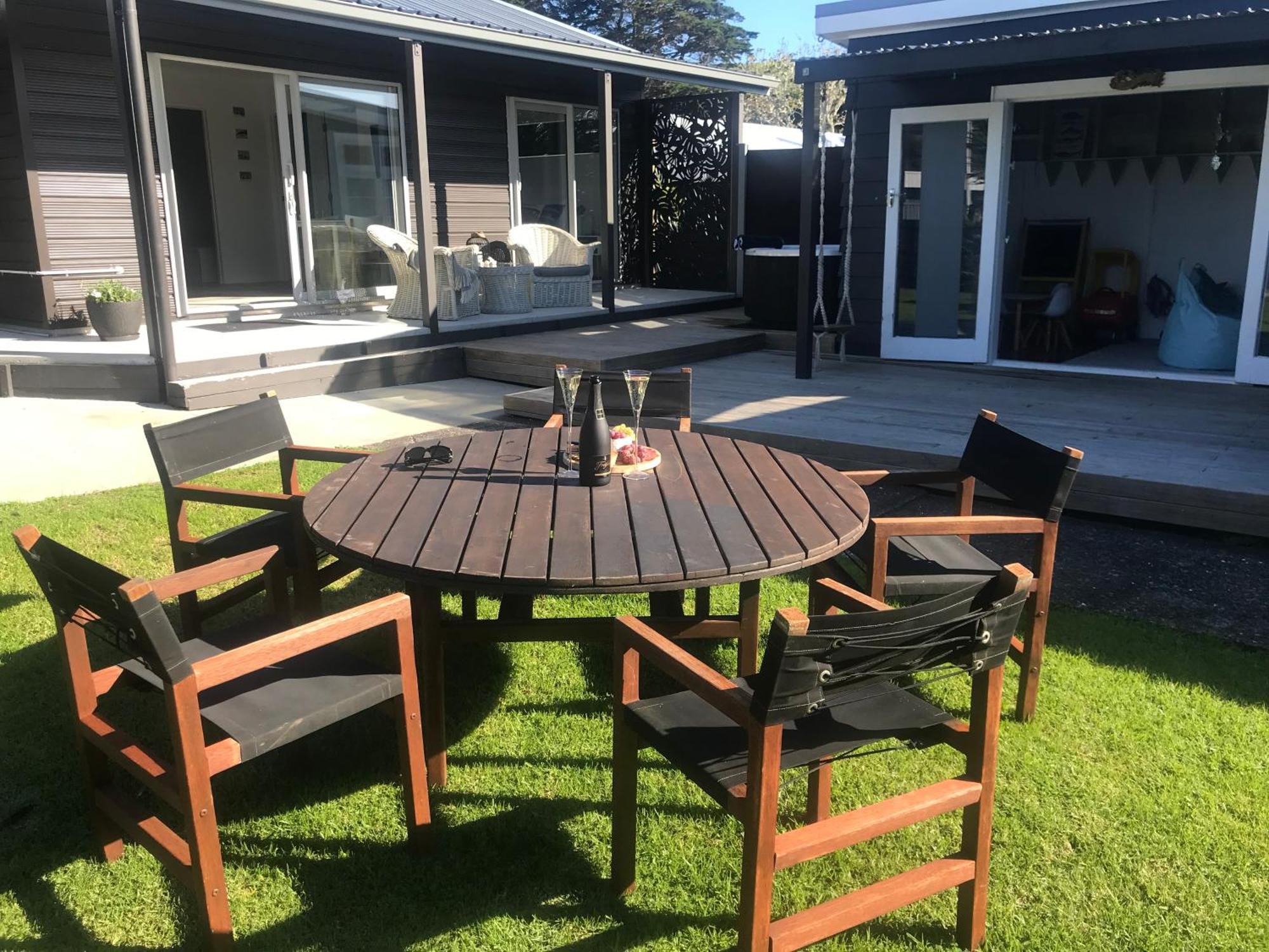 30 Seconds To The Beach Kawakawa Bay Exterior foto